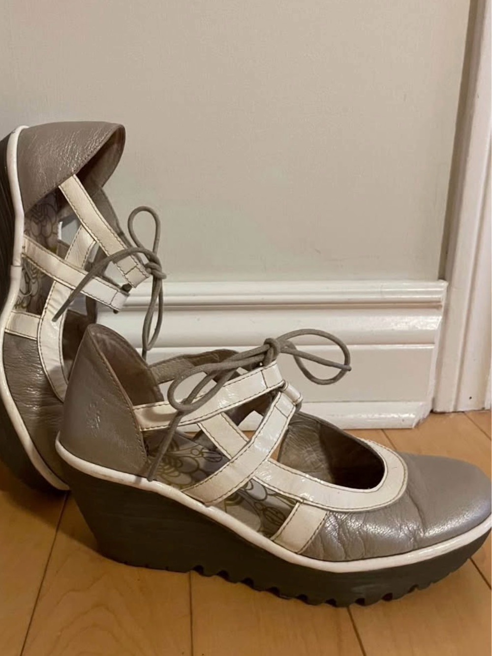 Fly London Taupe and Cream Lace-Up Wedge Sandals